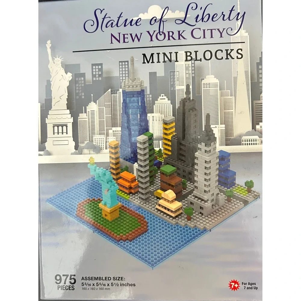 Statue of Liberty New York City Mini Blocks 975 Pcs NYC Skyline Building Set